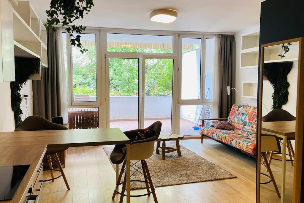 Designer Studio W/xl Balcony * Budapešť